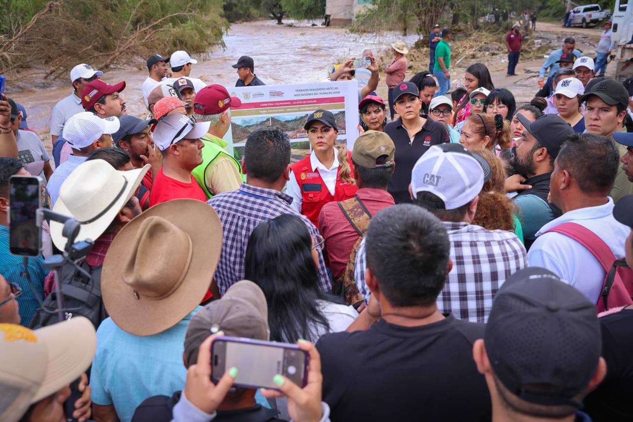 Llama Evelyn Salgado a los nuevos gobiernos municipales a trabajar y reconstruir juntos a Guerrero 