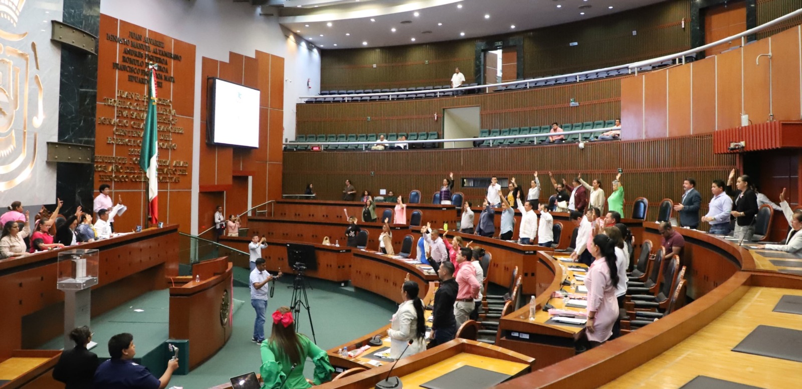 <strong>Exhorta Congreso de Guerrero a Cámara de Diputados federal para orientar recursos a daños por Otis y John</strong>«/></a>
                            </div>
                                                <h2 class=